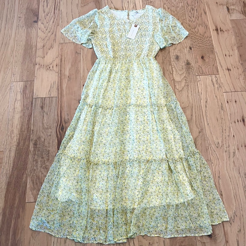 In Loom Yellow Floral Maxi Dress with Flowy Short Sleeves, size L